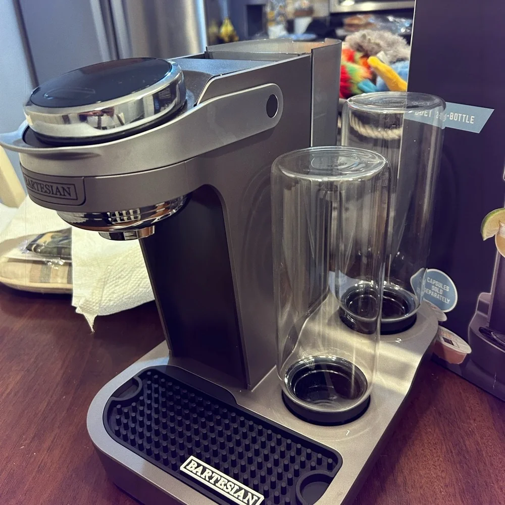 Bartesian Cocktail Maker with Glass - Picture 2 of 2